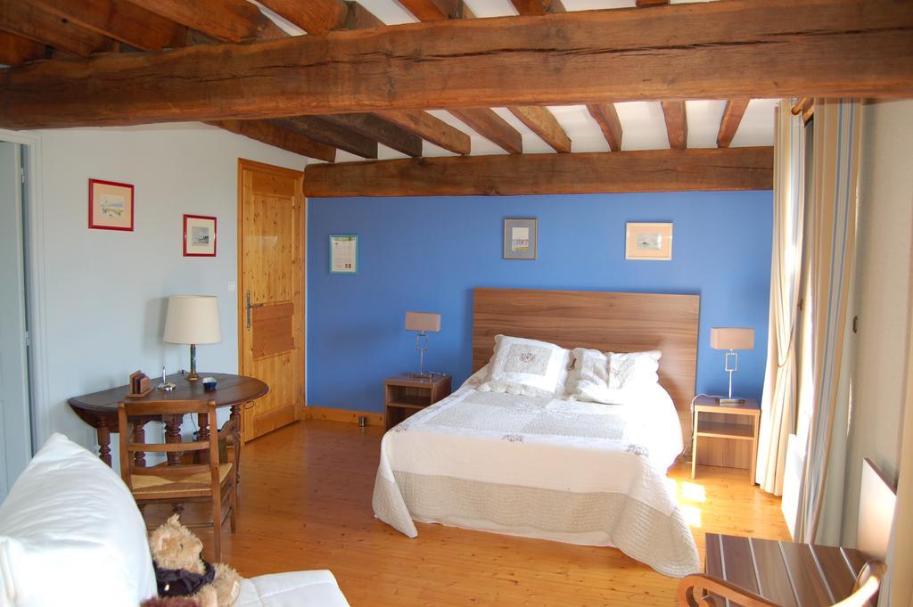 Bed and Breakfast Le Moulin Neuf Vignoux-sur-Barangeon Habitación foto
