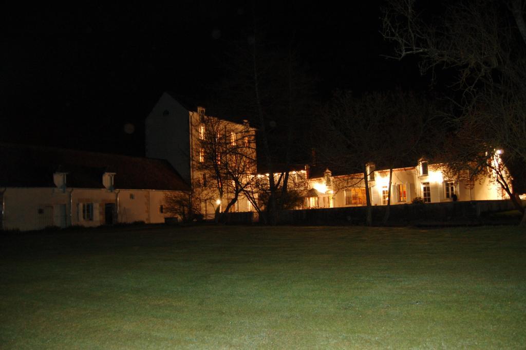 Bed and Breakfast Le Moulin Neuf Vignoux-sur-Barangeon Exterior foto